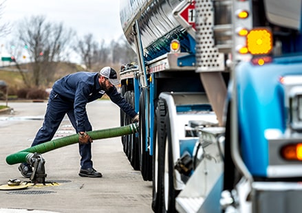 driver fueling tank